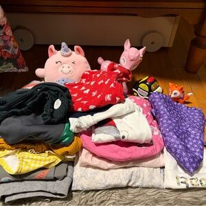 Assorted Clothing and Toys reseller Bundle